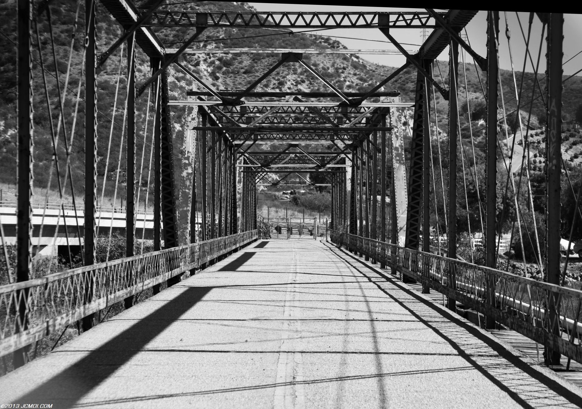 Piru Bridge B&W 11/17/2011
